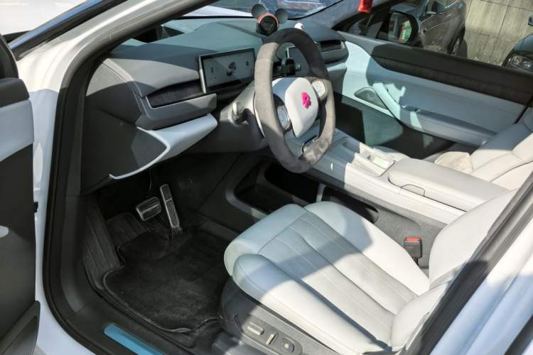 Used Nio ES8 2023 75 kWh
