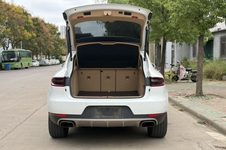 Used Porsche Macan 2016 Macan 2.0T