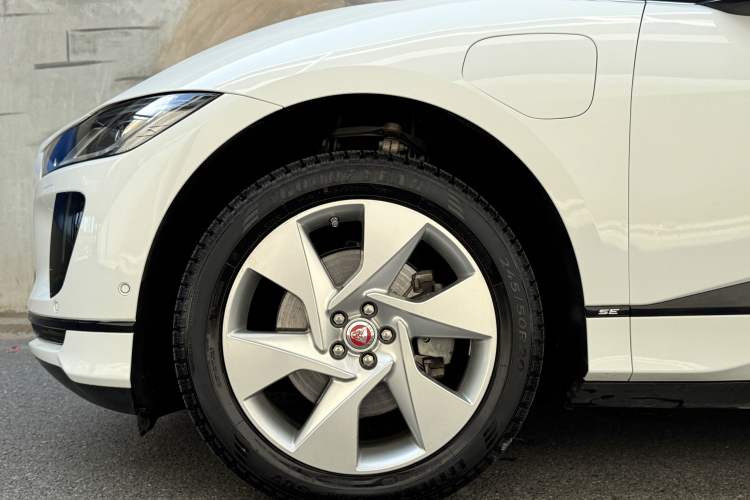 Used Jaguar I-PACE 2018 EV400 SE
