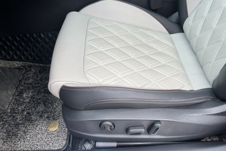 Used Volkswagen Magotan 2023 2 Million Units Commemorative Edition 330TSI DSG Luxury Version