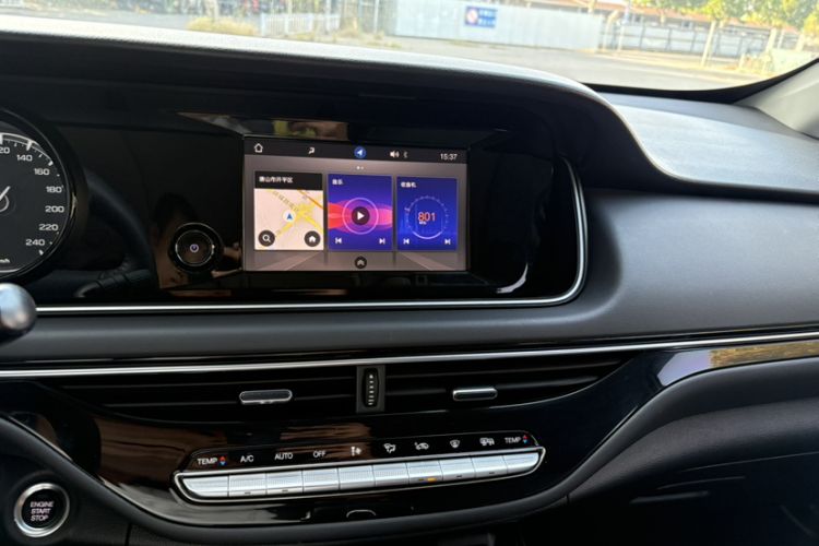 Used GAC Trumpchi M6 2021 270T DCT Luxury Edition (7-seater)