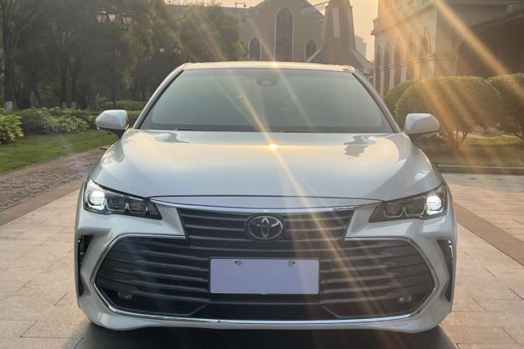 Used Toyota Avalon 2019 2.0L Luxury Edition China VI Standard