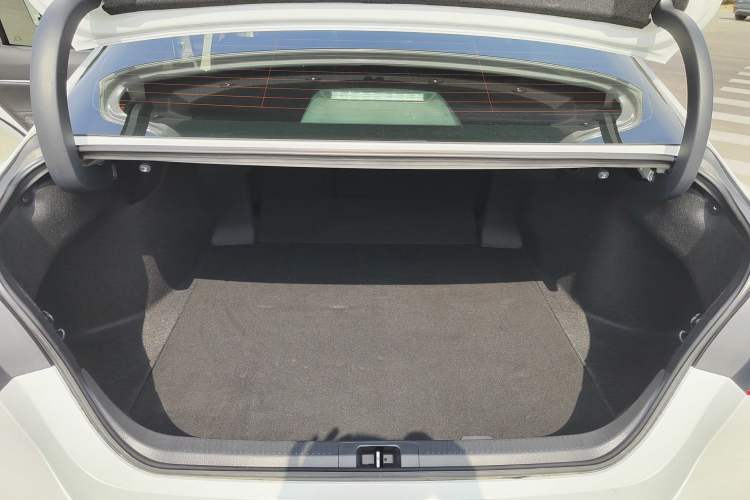 Used Toyota Camry 2019 2.0G Luxury Edition China VI Standard
