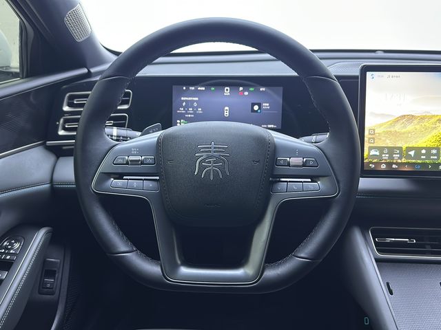 BYD Qin L 2025 DM-i Smart Drive 80KM Superior Model — снимка 17