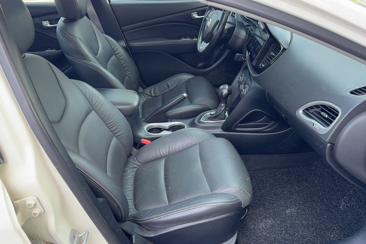 Used Fiat Viaggio 2012 1.4T Automatic Jingxiang Edition Right Front Seat