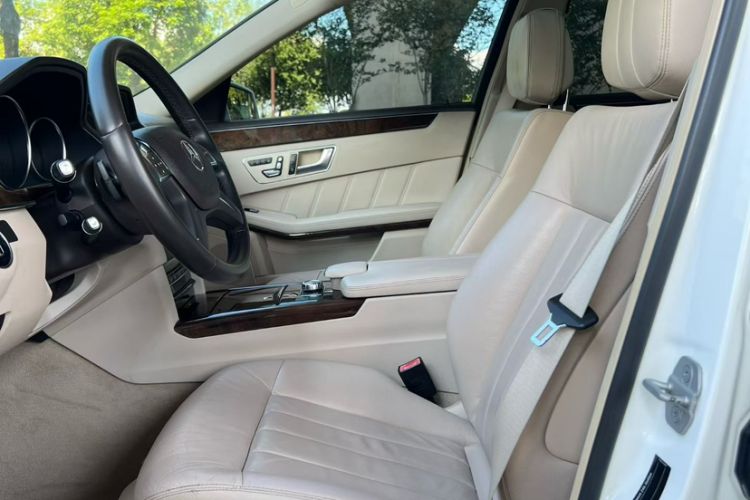 Used Mercedes-Benz E-Class 2014 E 260 L Luxury Model