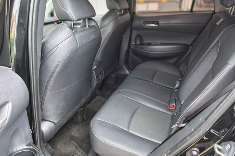 Used Toyota FRONTLANDER 2023 2.0L Smart Electric Hybrid Dual-Engine Luxury Edition