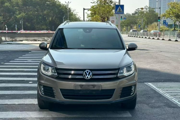 Used Volkswagen Tiguan L 2013 2.0 TSI Automatic All-Wheel-Drive Flagship Edition