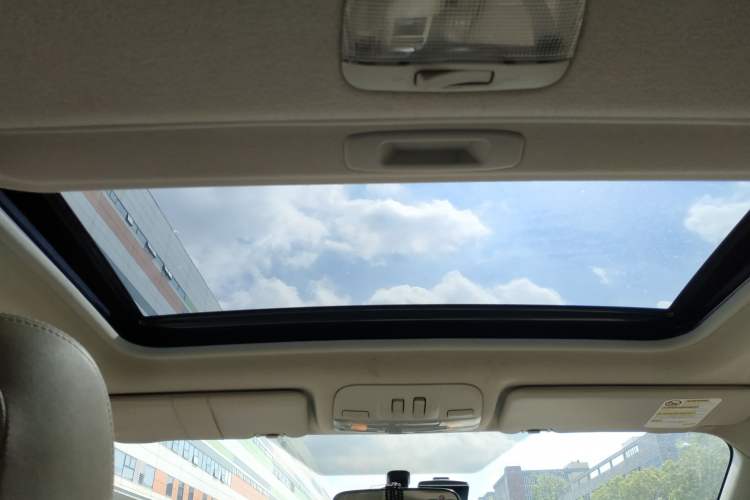 Used Subaru XV 2012 2.0i Elite Edition
