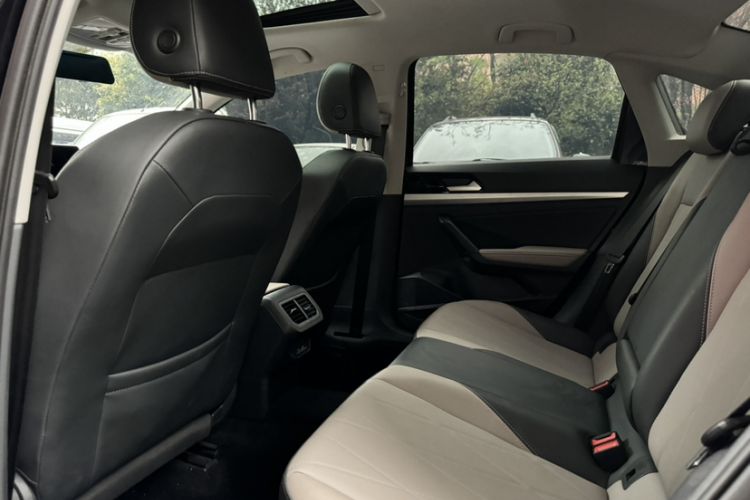 Used Volkswagen Lavida 2023 1.5L Automatic Starry Sky 5 Million Edition Interior 3