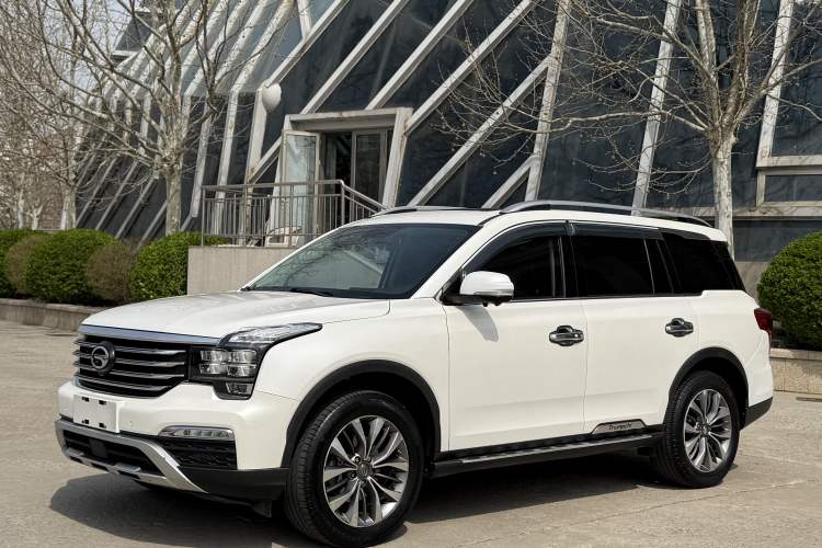 Used GAC Trumpchi GS8 2017 320T Two-Wheel Drive Luxury Smart Connectivity Version (7 Seats)