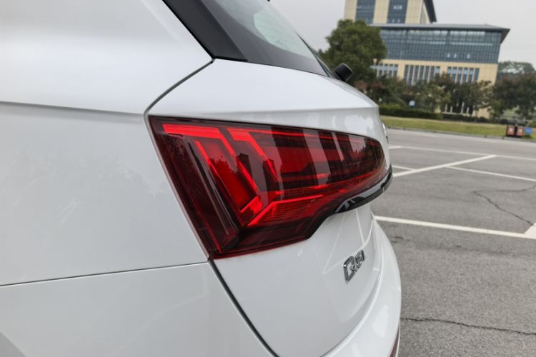 Used Audi Q5L 2023 40T Luxury Dynamic Model
