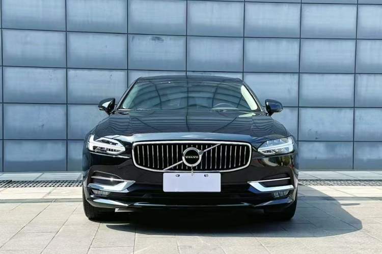 Used Volvo S90 2019 T5 Zhiyuan Edition
