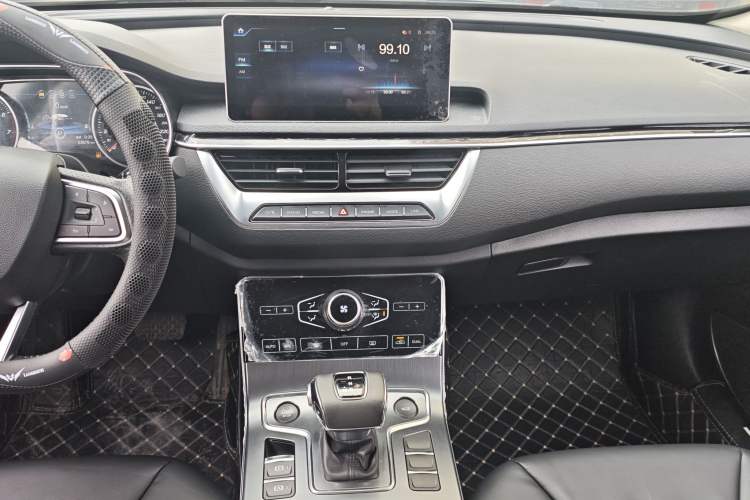 Used Hongqi H5 2022 Classic Model 1.5T DCT Flagship Edition
