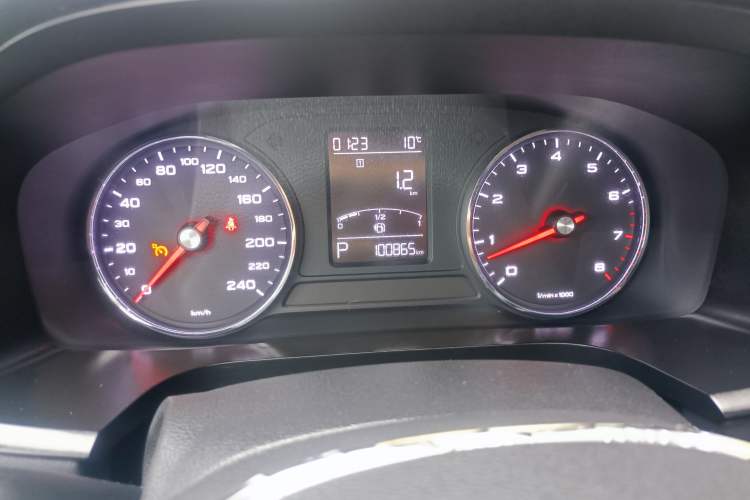 Used Roewe i6 2017 20T Automatic Flagship Edition
