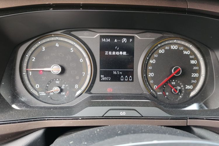 Used Volkswagen Tharu 2020 280TSI Two-Wheel Drive Luxury Plus Version China VI Standard Odometer Close Up