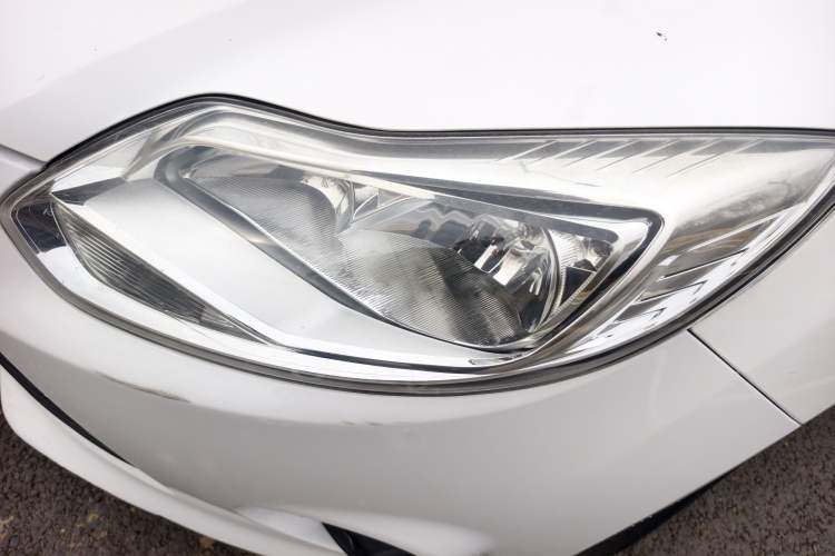 Used Ford Focus 2012 Hatchback 1.6L Manual Comfort Model Exterior 5