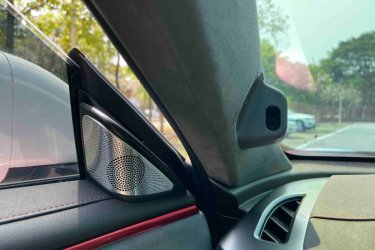 Used ORA Lightning Cat 2024 Dark Night Edition 555km Prestige Version Exterior 2