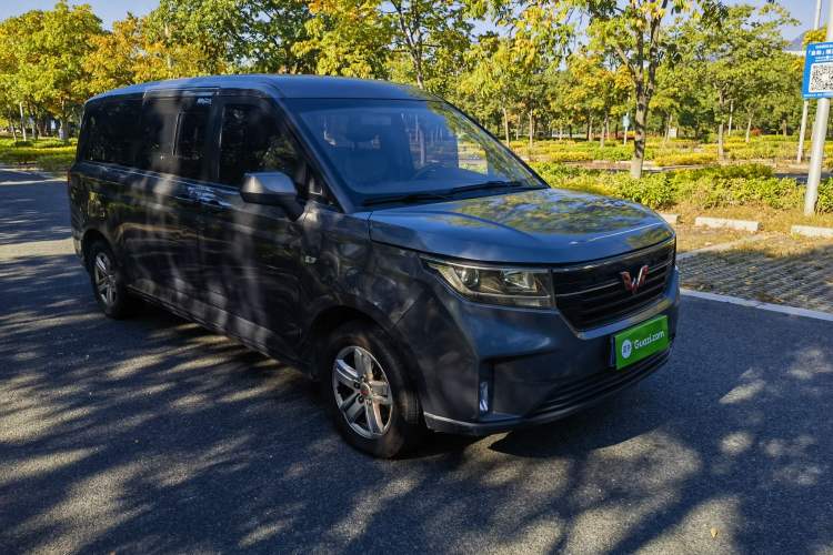 Used Wuling Zhengcheng 2021 1.5T Manual Luxury Version
