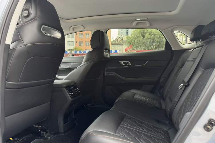 Used Changan UNI-K 2021 2.0T Prestige Edition