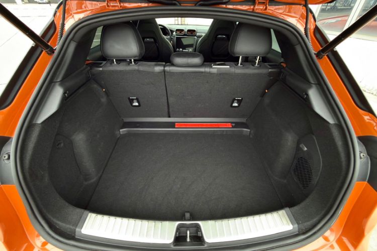 Used Lynk & Co 02 Hatchback 2021 2.0TD Halo Driving Control Kit Edition