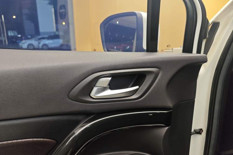 Used GAC Trumpchi GS4 2019 270T Automatic Two-Wheel Drive Elite Edition Interior 2