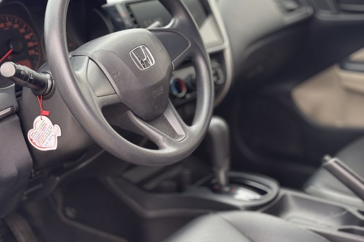 Used Honda City 2015 1.5L CVT Comfort Version