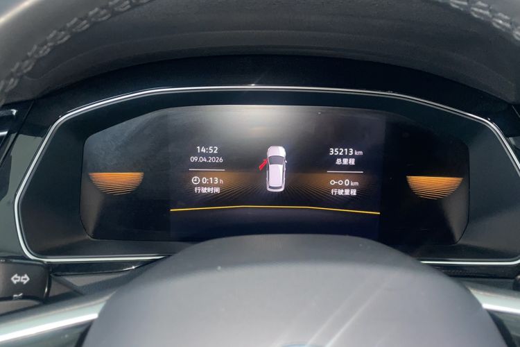 Used Volkswagen Magotan 2023 2 Million Units Limited Edition 330TSI DSG Leading Version Odometer Close Up