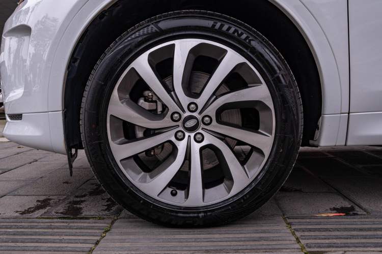 Used Land Rover Discovery Sport 2022 Revised Version 249 PS R-Dynamic S Performance Edition 5 Seats Exterior 6