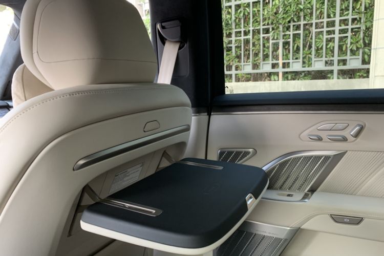 Used ONVO Luxeed L90 2025 Model—Ultra Six-Seater Version