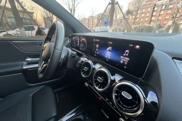 Used Mercedes-Benz B-Class 2020 B 180
