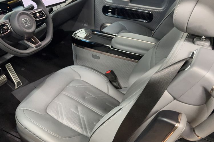 Used Zeekr MIX 2025 Long-Range Intelligent Driving Edition
