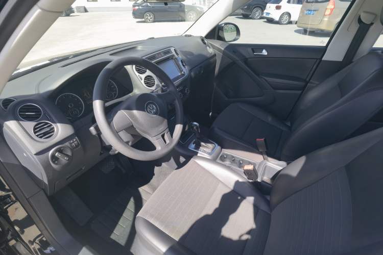 Used Volkswagen Tiguan 2015 1.8TSI Automatic Two-Wheel Drive Trend Edition