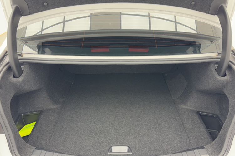 Used BMW i3 2022 eDrive 35 L
