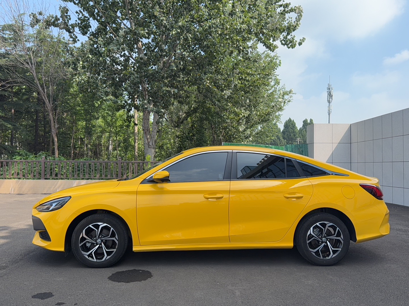 MG 5 2022 180 DVVT CVT Youth Luxury Edition — снимка 17