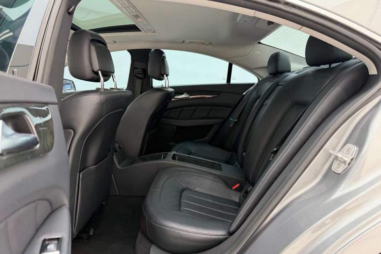 Used Mercedes-Benz CLS 2015 CLS 260 Interior 3