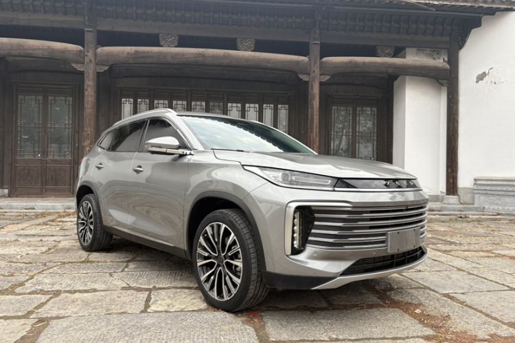 Used EXEED Lingyun 2024 400T Two-Wheel-Drive Star Prestige Edition