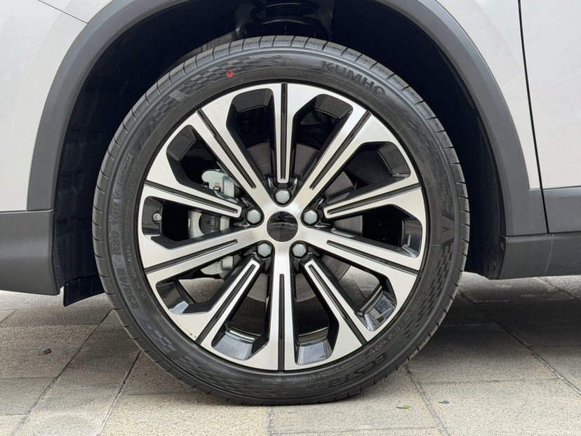 Geely Auto Haoyue L 2026 Model 2.0TD DCT Bliss — снимка 13