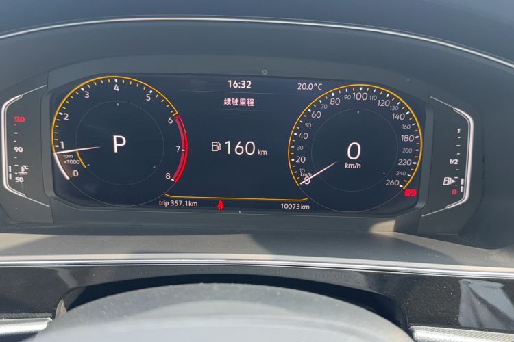 Used Volkswagen Passat 2025 Outstanding Model 330TSI Starry Elite Edition Odometer Close Up