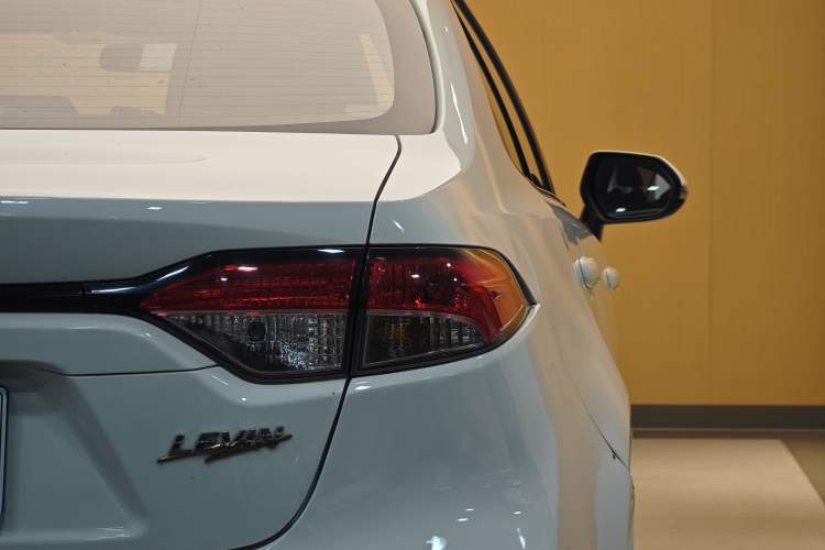 Used Toyota Levin 2022 Facelift TNGA 1.5L CVT Progressive Edition Exterior 4