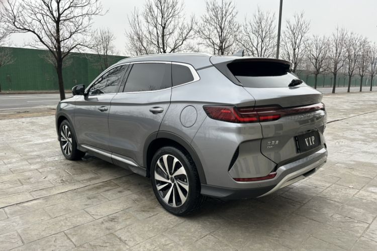 Used BYD Song PLUS New Energy 2024 HONOR Edition DM-i 110km Flagship PLUS
