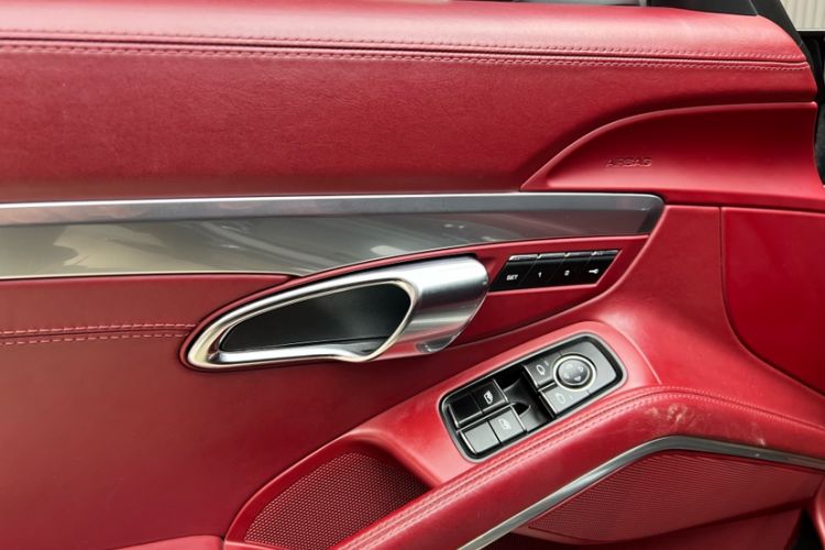 Used Porsche 718 2016 Boxster 2.0T
