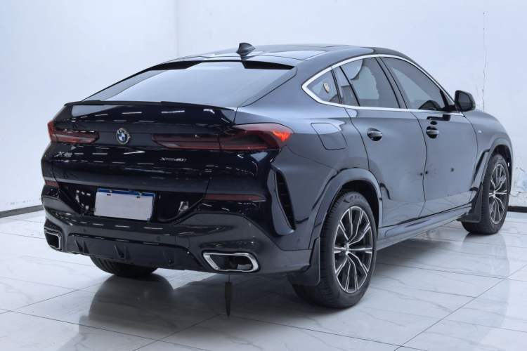 Used BMW X6 2021 xDrive30i M Sport Package Exterior 9