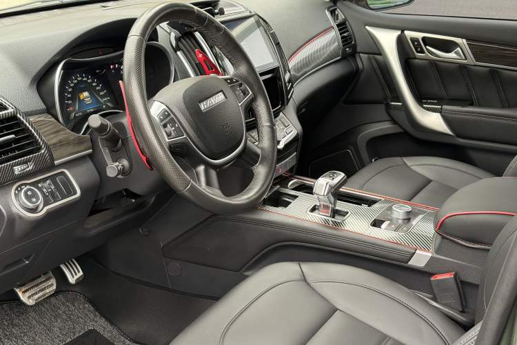 Used Haval H9 2017 2.0T Gasoline 4x4 Comfort Edition 7-Seater
