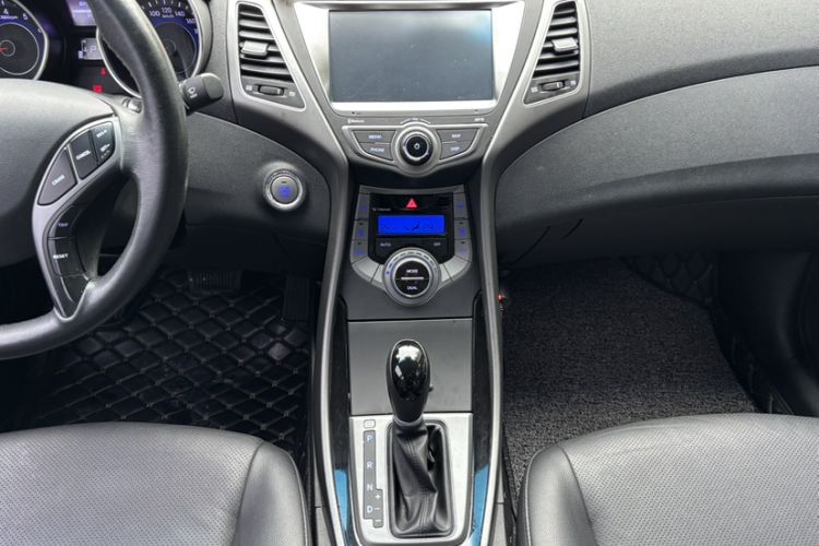 Used Hyundai Elantra (5th Generation / Langdong) 2015 1.6L Automatic Luxury Model