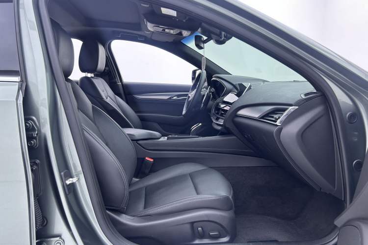 Used Cadillac CT5 2022 28T Luxury Version (Standard Edition) Interior 3