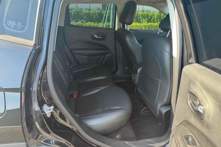 Used Jeep Compass 2017 200T Automatic Family Edition