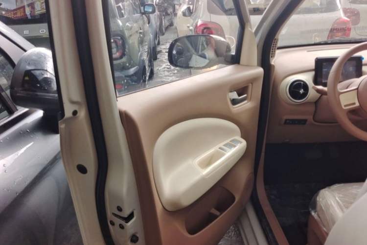 Used Wuling Hongguang MINIEV 2025 Four-Door Version Advanced Edition