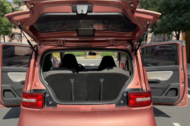 Used Wuling Hongguang MINIEV 2021 Macaron Premium Model – Lithium Iron Phosphate