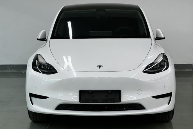 Used Tesla Model Y 2023 Rear-Wheel-Drive Version
